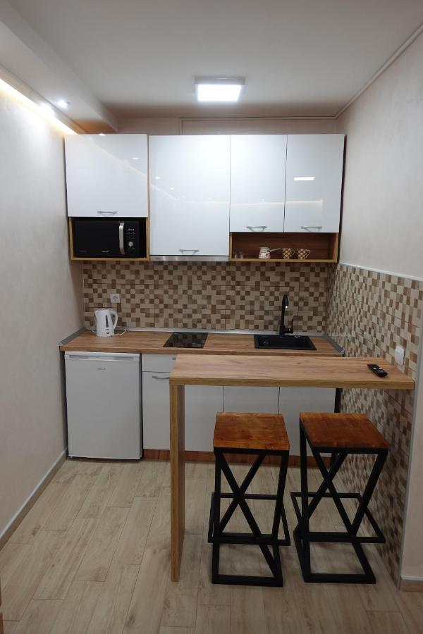 Stiv Apartmani Lukovo Ngoại thất bức ảnh