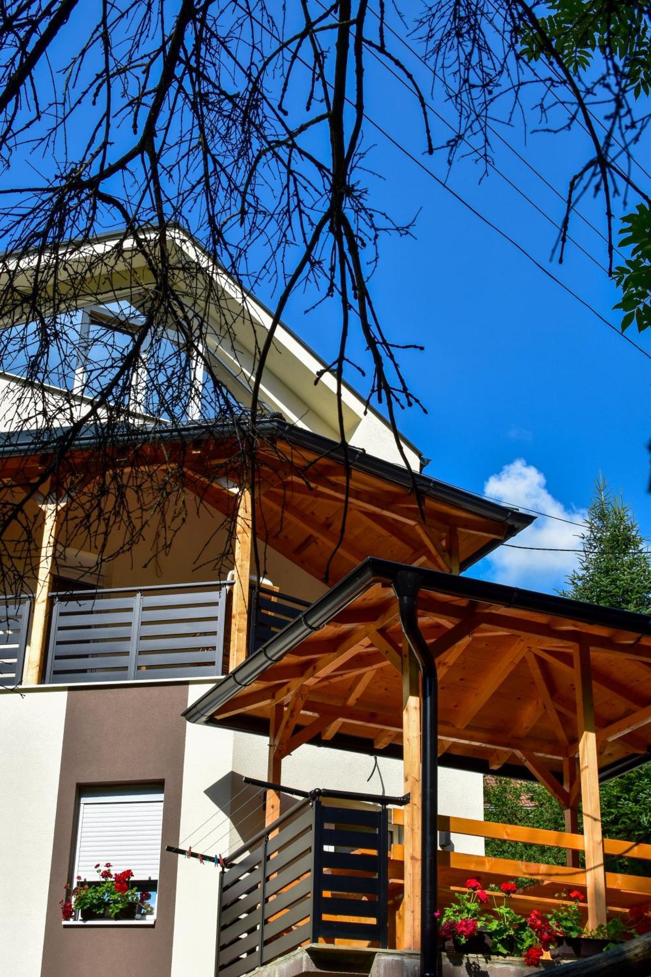 Stiv Apartmani Lukovo Ngoại thất bức ảnh