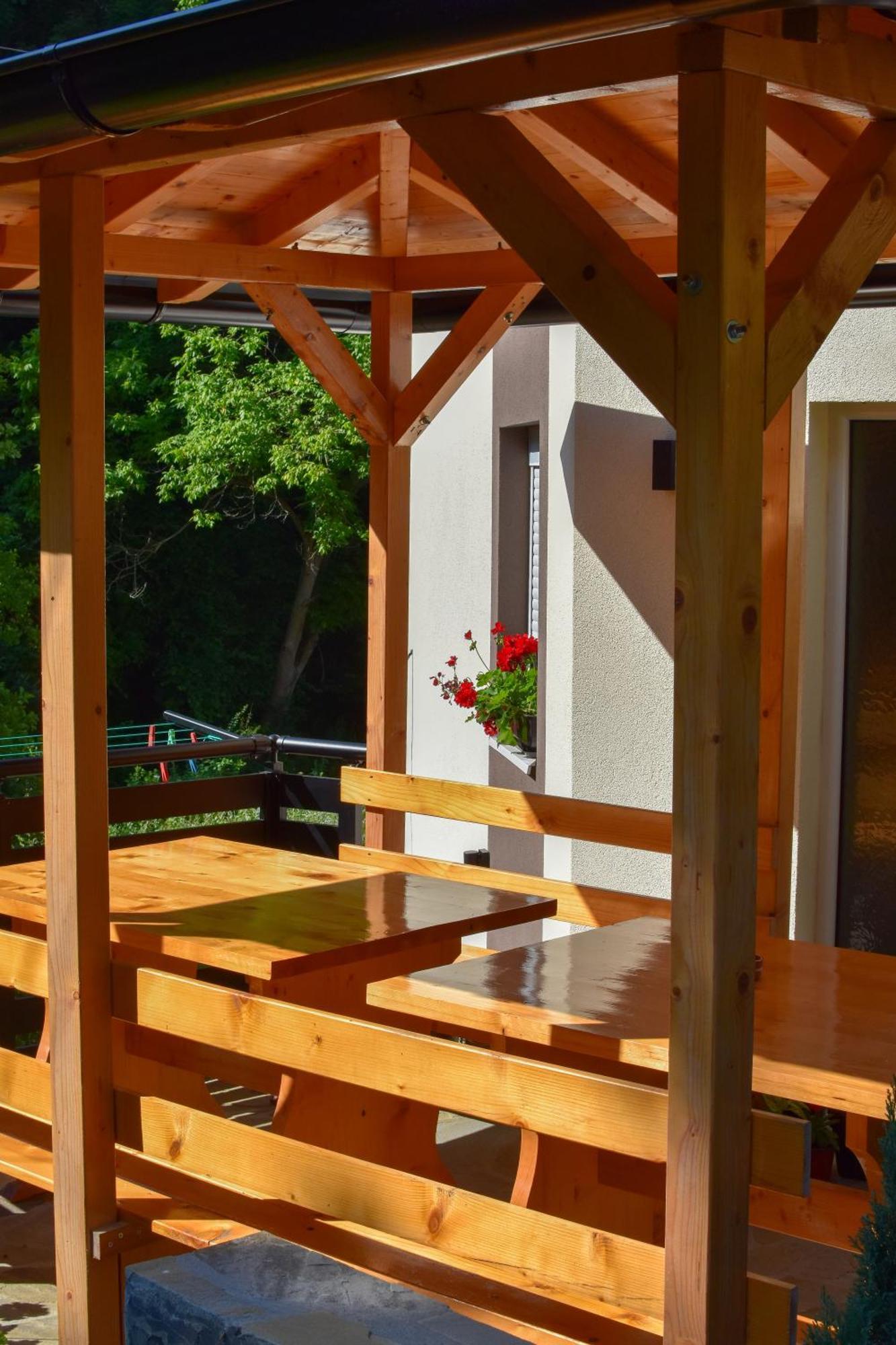 Stiv Apartmani Lukovo Ngoại thất bức ảnh
