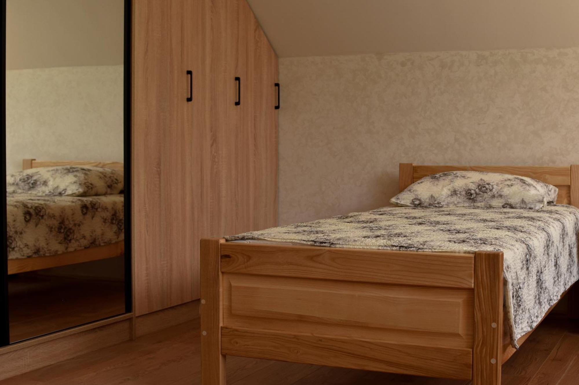 Stiv Apartmani Lukovo Ngoại thất bức ảnh